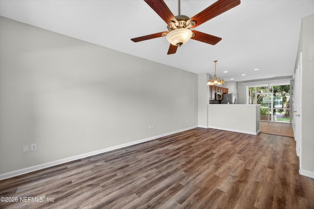8098 SUMMER PALM Court, Jacksonville, FL 32256
