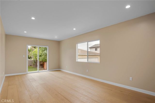 6306 Alviso, Hyde Park, CA 90043