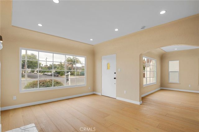 6306 Alviso, Hyde Park, CA 90043