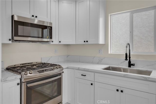 6306 Alviso, Hyde Park, CA 90043
