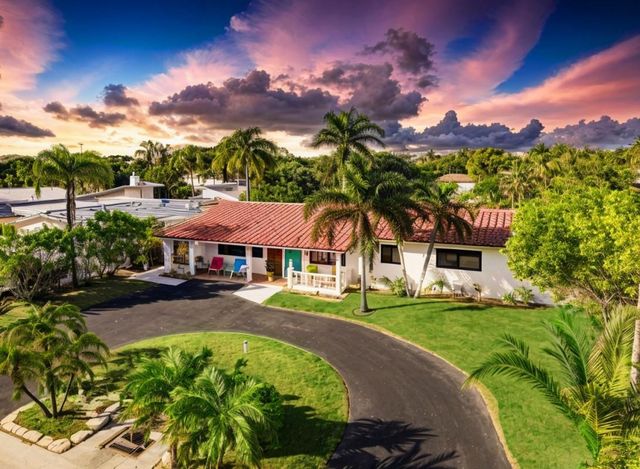 245 N Tradewinds Avenue, Lauderdale-By-The-Sea, Fort Lauderdale, FL 33308