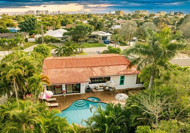 245 N Tradewinds Avenue, Lauderdale-By-The-Sea, Fort Lauderdale, FL 33308