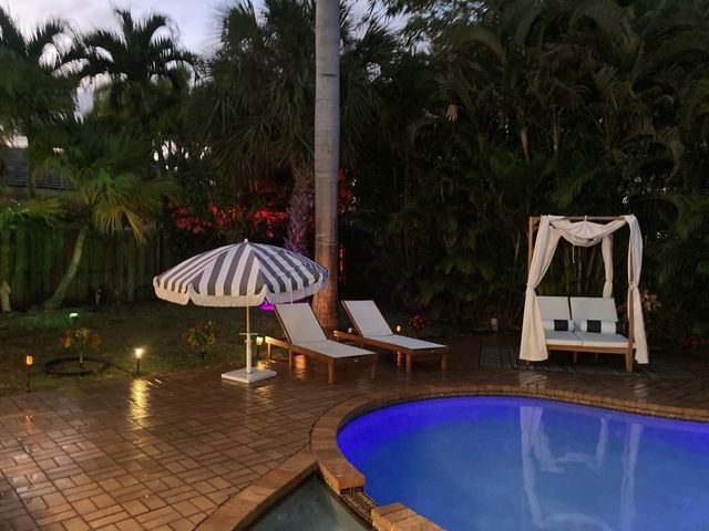 245 N Tradewinds Avenue, Lauderdale-By-The-Sea, Fort Lauderdale, FL 33308