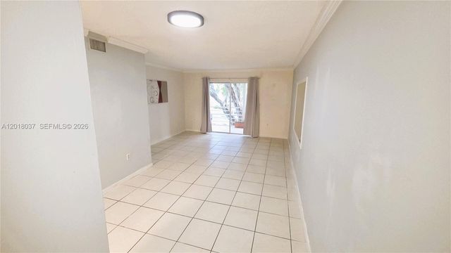 4344 NW 9th Ave 10-2B, Deerfield Beach, FL 33064