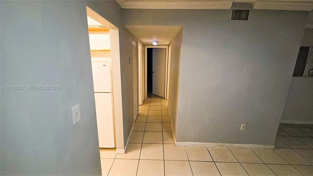 4344 NW 9th Ave 10-2B, Deerfield Beach, FL 33064