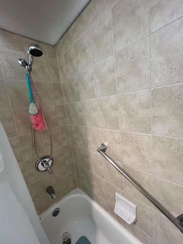 210 Valencia I, Delray Beach, FL 33446