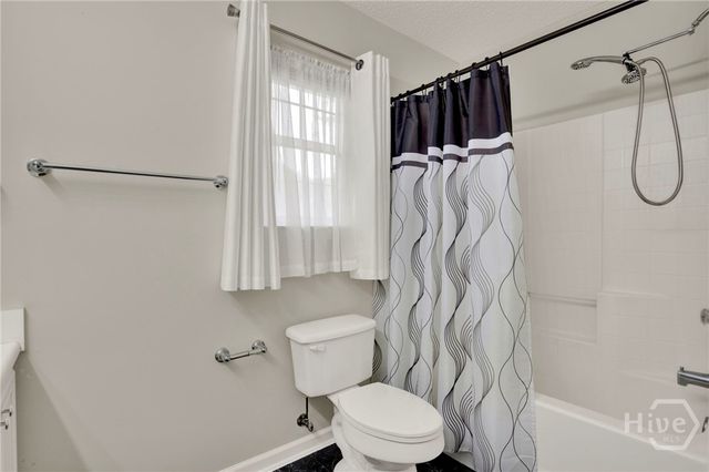1 Heathers Chase, Savannah, GA 31419