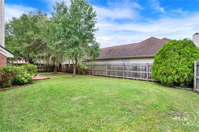 1 Heathers Chase, Savannah, GA 31419