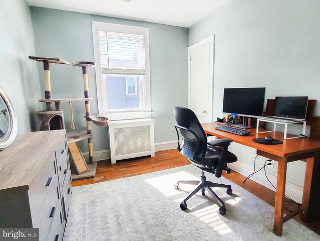 9 W GARRISON RD, Brookhaven, PA 19015