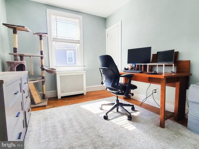 9 W GARRISON RD, Brookhaven, PA 19015