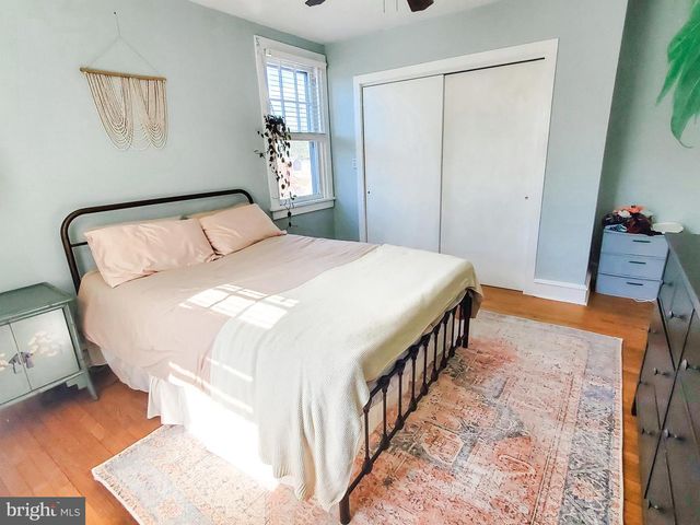 9 W GARRISON RD, Brookhaven, PA 19015