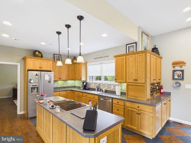 1501 KNOXLYN ORRTANNA RD, Orrtanna, PA 17353