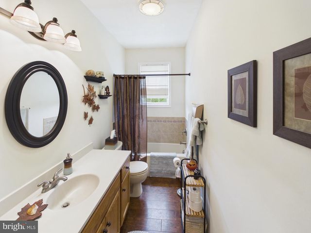 1501 KNOXLYN ORRTANNA RD, Orrtanna, PA 17353