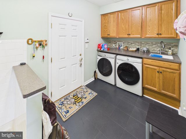 1501 KNOXLYN ORRTANNA RD, Orrtanna, PA 17353