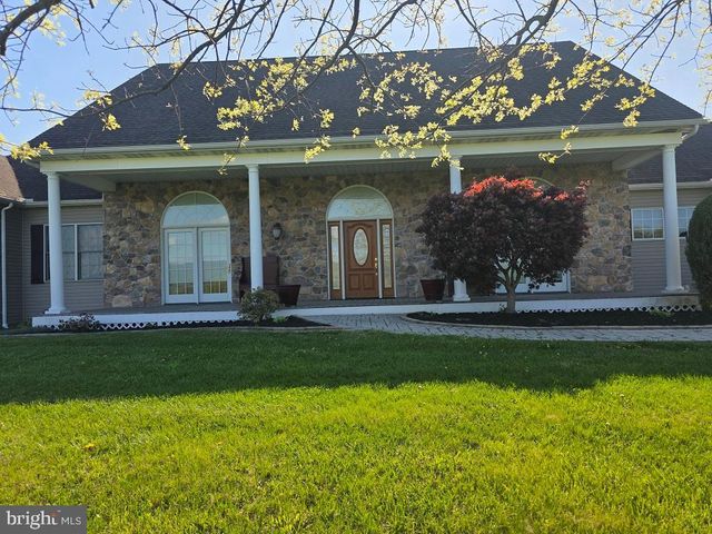 1501 KNOXLYN ORRTANNA RD, Orrtanna, PA 17353