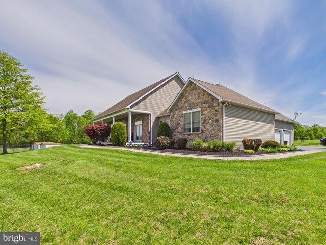 1501 KNOXLYN ORRTANNA RD, Orrtanna, PA 17353