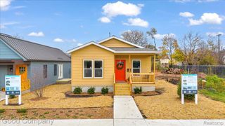 2826 16th Street, Detroit, MI 48216