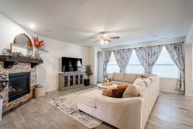 2305 Horizon Rd, Midland, TX 79705