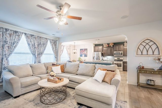 2305 Horizon Rd, Midland, TX 79705