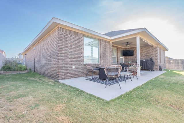 2305 Horizon Rd, Midland, TX 79705