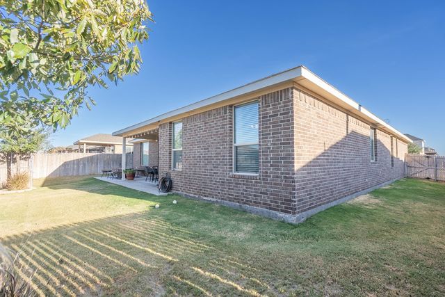 2305 Horizon Rd, Midland, TX 79705