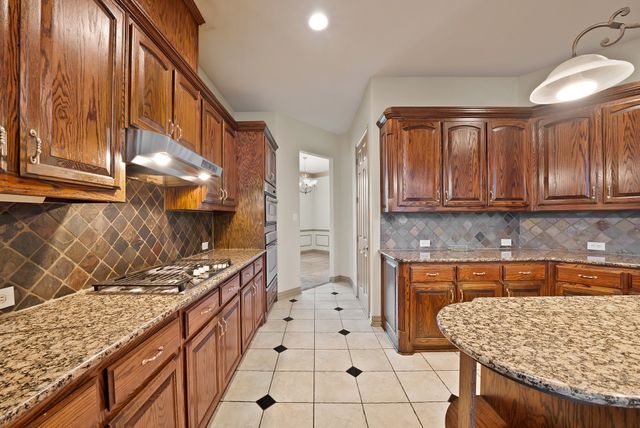 2245 Homestead Lane, Plano, TX 75025