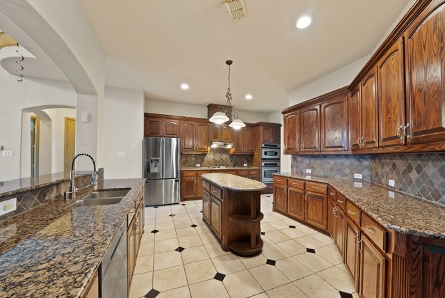 2245 Homestead Lane, Plano, TX 75025