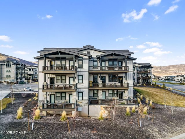 1145 W Helling Circle 203, Heber City, UT 84032