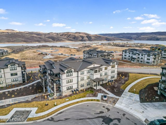 1145 W Helling Circle 203, Heber City, UT 84032