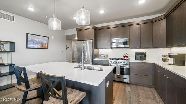 1145 W Helling Circle 203, Heber City, UT 84032