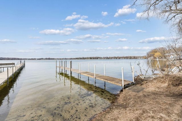 3046 Julia Way, Mound, MN 55364