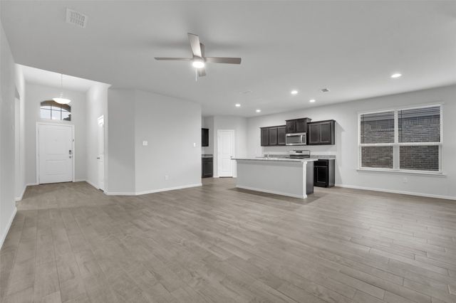 312 Youngblood Lane, Fort Worth, TX 76131