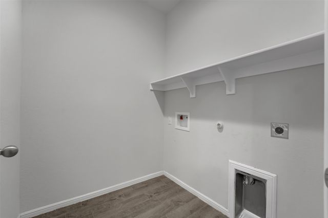 312 Youngblood Lane, Fort Worth, TX 76131