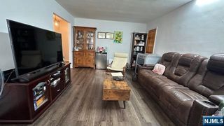 1307 Inwood Terrace 1, Fort Lee, NJ 07024