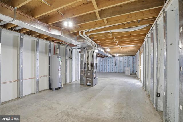 446 LANCER DR, Columbia, PA 17512