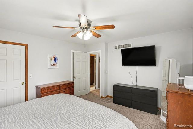 761 Peppermill Circle, Lapeer, MI 48446