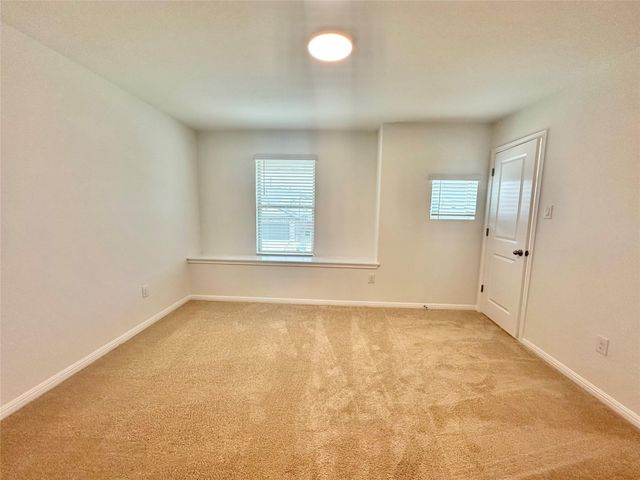 172 White Horses DR, Kyle, TX 78640