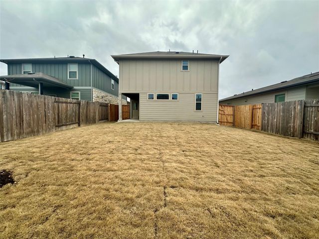 172 White Horses DR, Kyle, TX 78640