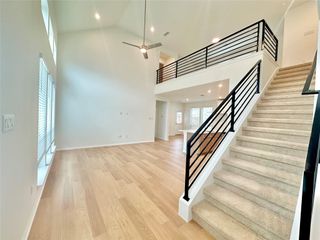 172 White Horses DR, Kyle, TX 78640