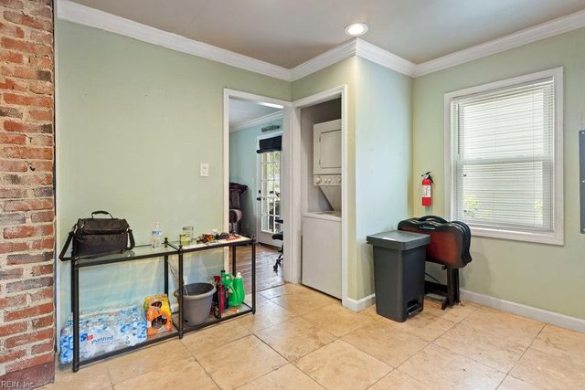 7711 Nesbitt DR, Norfolk, VA 23505