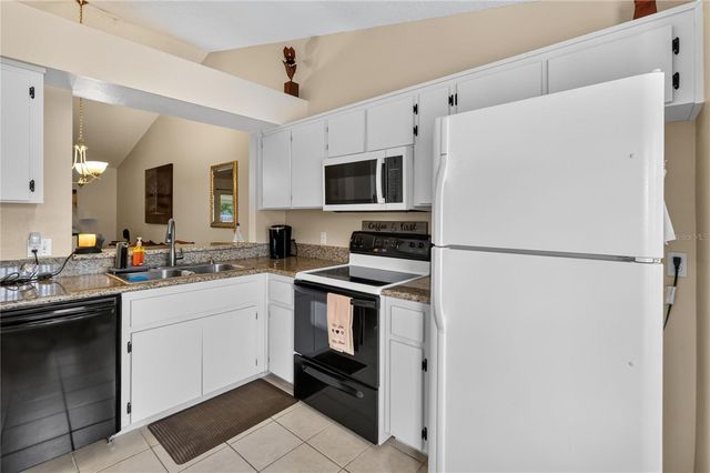 3219 VILLA WAY CIRCLE, St Cloud, FL 34769