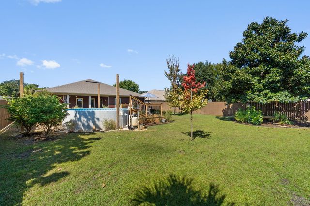 1736 Shellfish Drive, Navarre, FL 32566