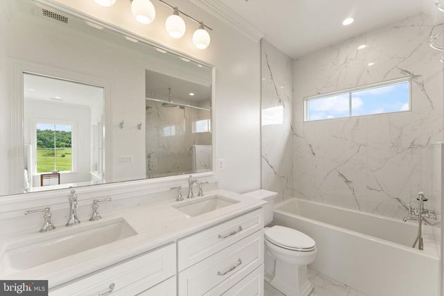 23060 MUNSUN, Leesburg, VA 20175