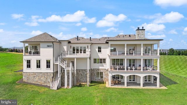 23060 MUNSUN, Leesburg, VA 20175