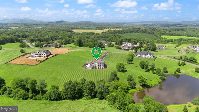 23060 MUNSUN, Leesburg, VA 20175