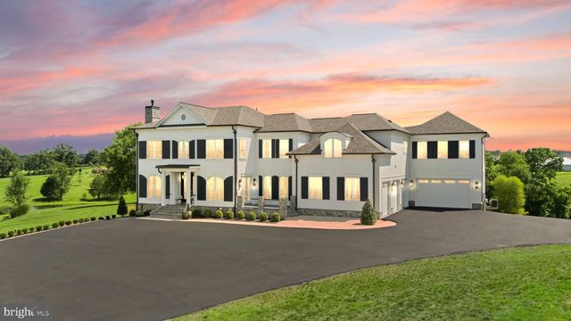 23060 MUNSUN, Leesburg, VA 20175