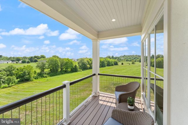 23060 MUNSUN, Leesburg, VA 20175