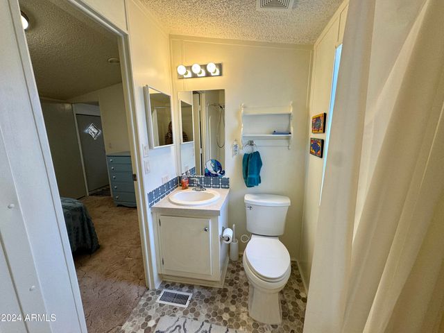 71154 US HIGHWAY 60 --, Wenden, AZ 85357