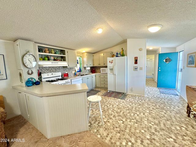 71154 US HIGHWAY 60 --, Wenden, AZ 85357