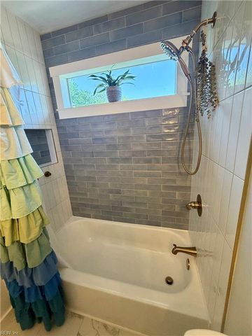 3012 Hornbeam CT, Virginia Beach, VA 23452